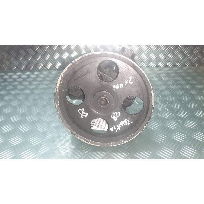 Recambio de bomba direccion para citroen xantia berlina 2.0 hdi 90/110 plaisir referencia OEM IAM 092735  