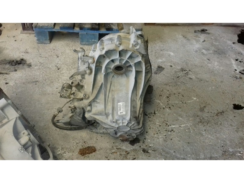 Recambio de caja cambios para ford focus berlina (cak) trend referencia OEM IAM XS4R7002RD  