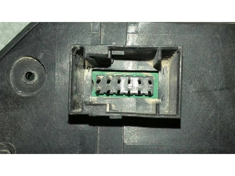 Recambio de mando multifuncion para peugeot 308 style referencia OEM IAM 96777660ZD  