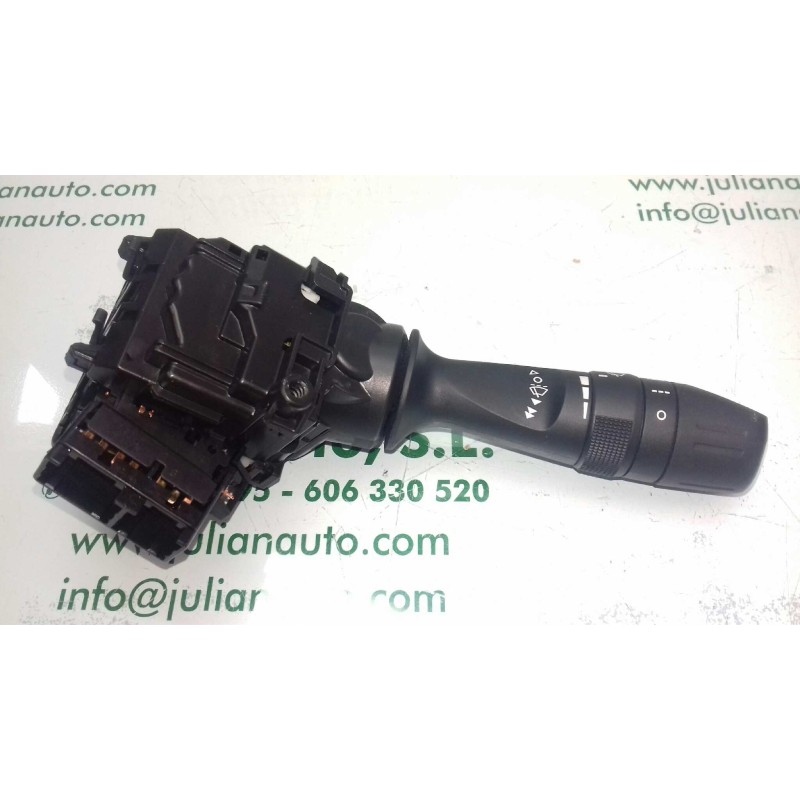 Recambio de mando limpia para toyota auris active referencia OEM IAM 17F857 02540 