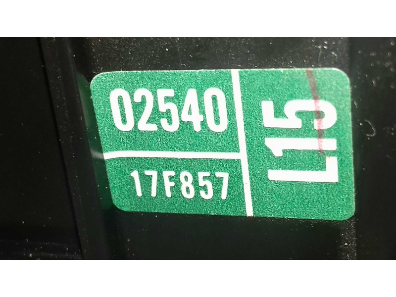 Recambio de mando limpia para toyota auris active referencia OEM IAM 17F857 02540 