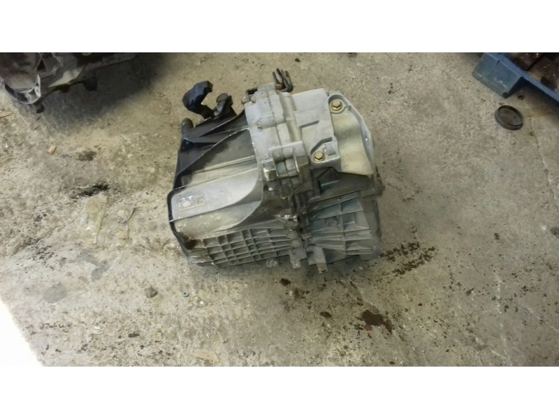 Recambio de caja cambios para ford mondeo berlina (ge) ambiente referencia OEM IAM 4S7R7002BA  6 VELOCIDADES