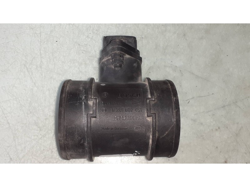 Recambio de caudalimetro para chrysler voyager (rg) 2.5 crd se grand voyager 10 millones referencia OEM IAM 05293155AB 028100245