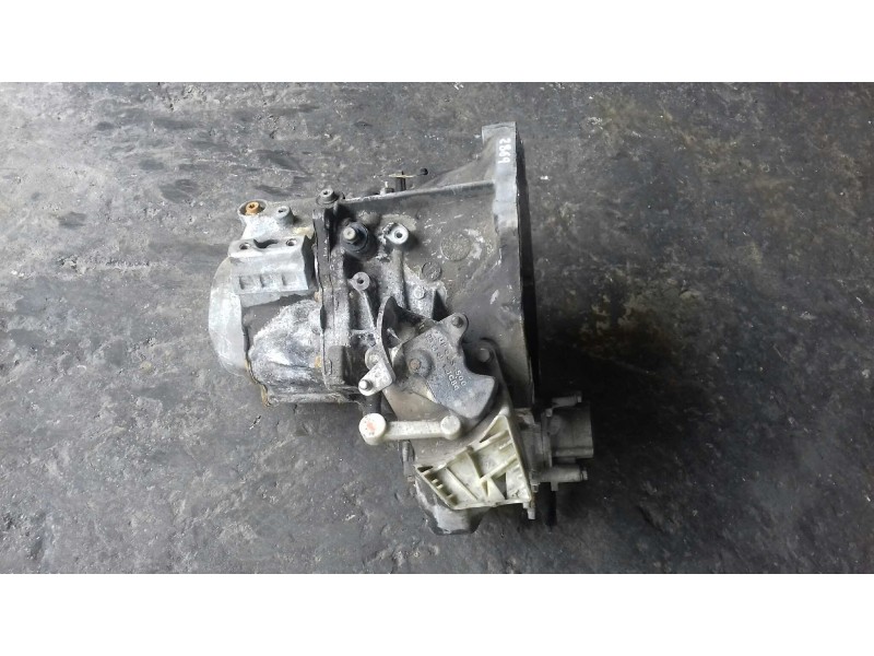 Recambio de caja cambios para citroen c-elysée exclusive referencia OEM IAM 20DP72  5 VELOCIDADES