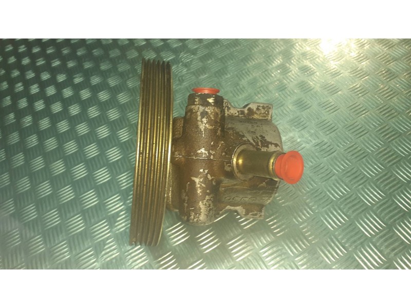 Recambio de bomba direccion para citroen xsara berlina 1.6 seduction referencia OEM IAM 9632334880  26071206