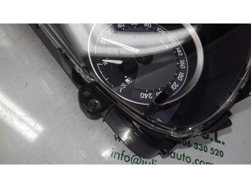 Recambio de cuadro instrumentos para toyota auris active referencia OEM IAM 838000ZV81 A2C90236600003141 A2C31789200