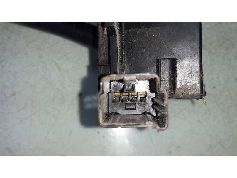 Recambio de mando limpia para chrysler voyager (rg) 2.8 crd lx grand voyager referencia OEM IAM 04685711A  CONECTOR 4 PINES