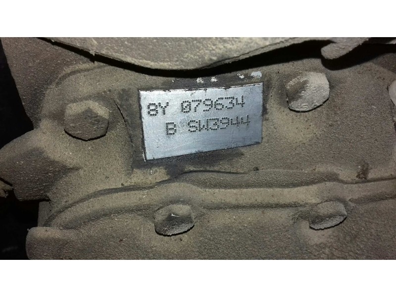 Recambio de caja cambios para chevrolet aveo lt referencia OEM IAM 8Y079634  5 VELOCIDADES