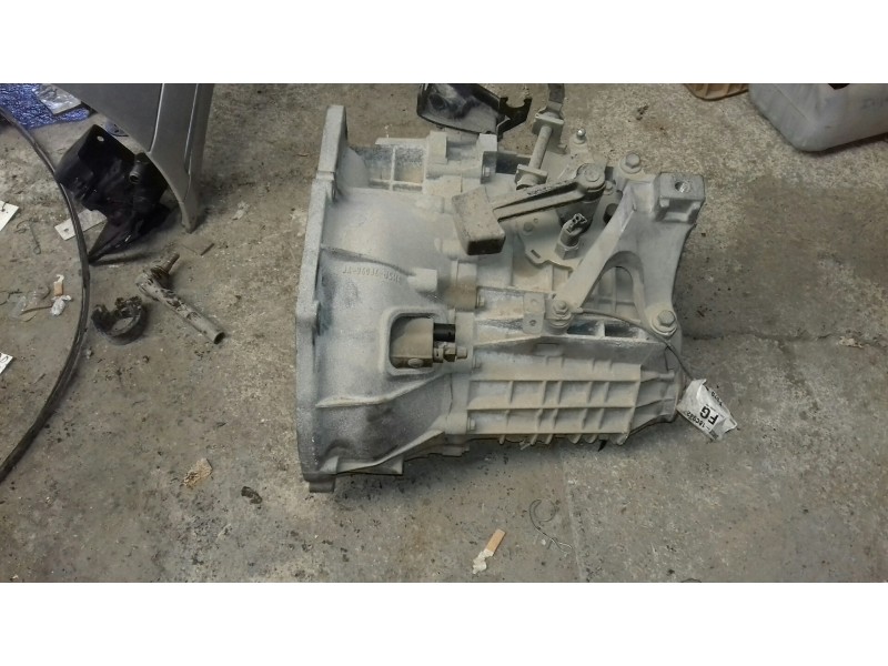 Recambio de caja cambios para ford focus berlina (cap) titanium referencia OEM IAM 6M5R7002YC  