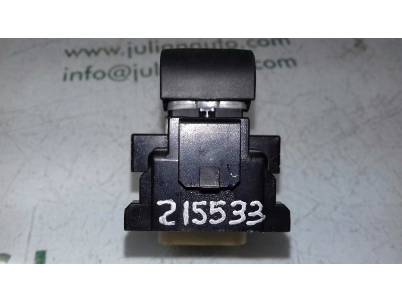 Recambio de mando elevalunas trasero derecho para toyota auris active referencia OEM IAM 8292D20  