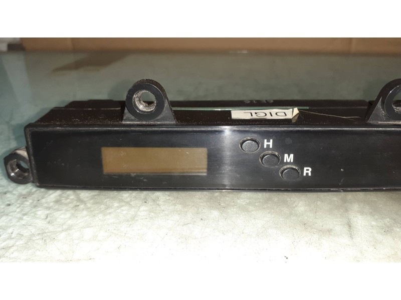 Recambio de pantalla multifuncion para kia rio 1.4 active referencia OEM IAM 945201G200 OT0001G200 PANTALLA RELOJ