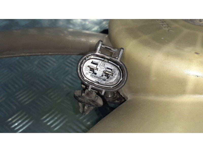 Recambio de electroventilador para mitsubishi grandis (na0w) 2.0 di-d inform referencia OEM IAM 1680009631  DENSO