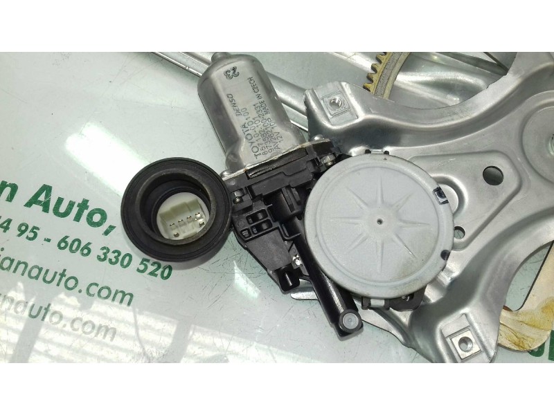 Recambio de elevalunas trasero izquierdo para toyota auris active referencia OEM IAM 857100D100 973582101 DENSO