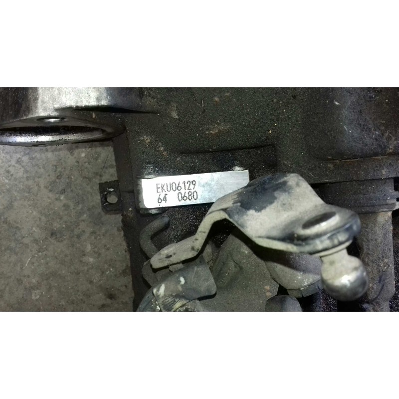 Recambio de caja cambios para seat cordoba berlina (6k2) stella referencia OEM IAM EKU  5 VELOCIDADES