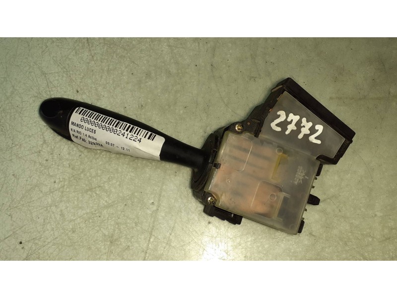 Recambio de mando luces para kia rio 1.4 active referencia OEM IAM 32932A  CONECTOR 9 PINES