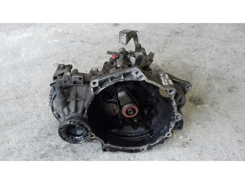 Recambio de caja cambios para seat cordoba berlina (6k2) stella referencia OEM IAM EKU  5 VELOCIDADES