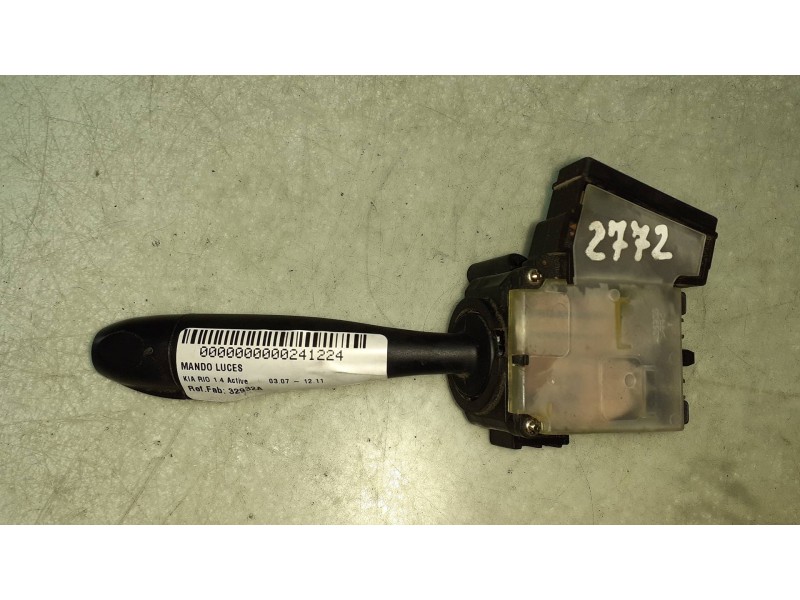 Recambio de mando luces para kia rio 1.4 active referencia OEM IAM 32932A  CONECTOR 9 PINES