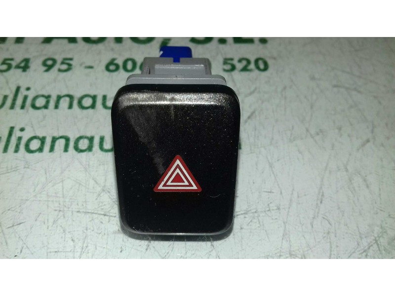 Recambio de warning para toyota auris active referencia OEM IAM 8433202180  
