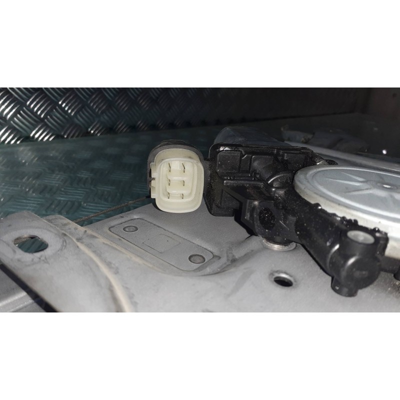 Recambio de elevalunas delantero derecho para mitsubishi grandis (na0w) 2.0 di-d inform referencia OEM IAM 062402210 MR989948 EL