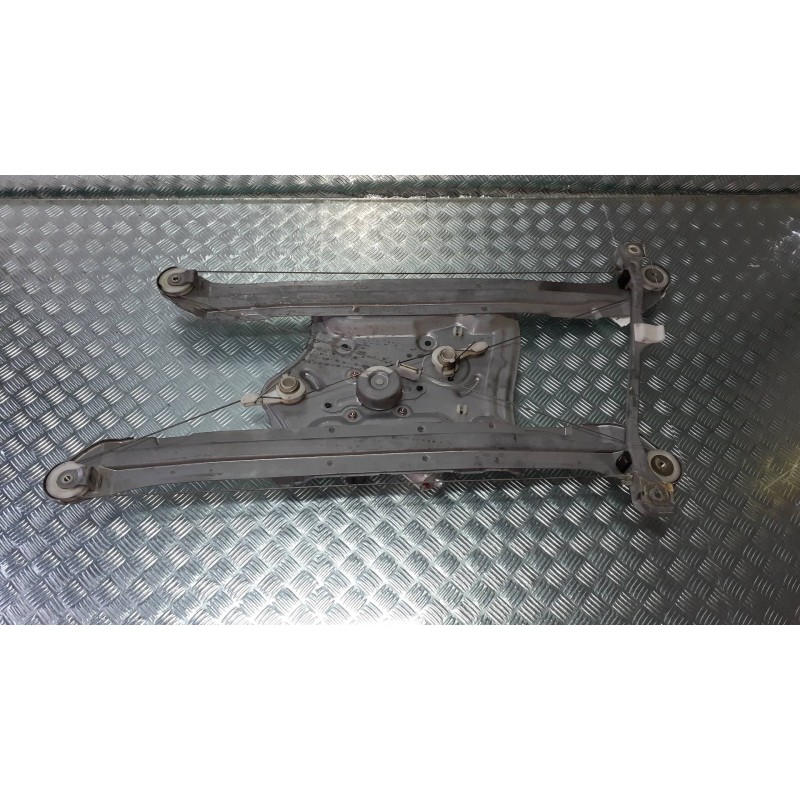 Recambio de elevalunas delantero derecho para mitsubishi grandis (na0w) 2.0 di-d inform referencia OEM IAM 062402210 MR989948 EL