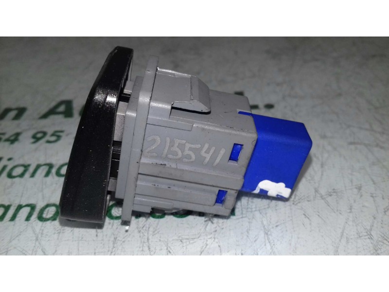 Recambio de warning para toyota auris active referencia OEM IAM 8433202180  