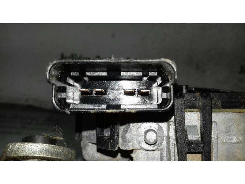 Recambio de motor limpia delantero para peugeot 308 style referencia OEM IAM 9810327980 3397021828 BOSCH