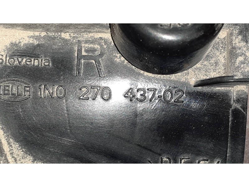 Recambio de faro antiniebla izquierdo para toyota yaris (ksp9/scp9/nlp9) referencia OEM IAM 1N027043702  CONECTOR 2 PINES