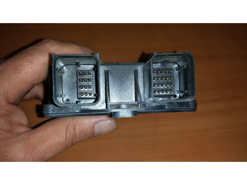 Recambio de centralita airbag para ford fiesta (cbk) ambiente referencia OEM IAM 5WK43030 2S6T14B056BP 