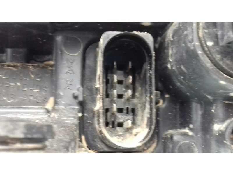 Recambio de faro derecho para seat ibiza kj referencia OEM IAM 6F1941006A 90120769 