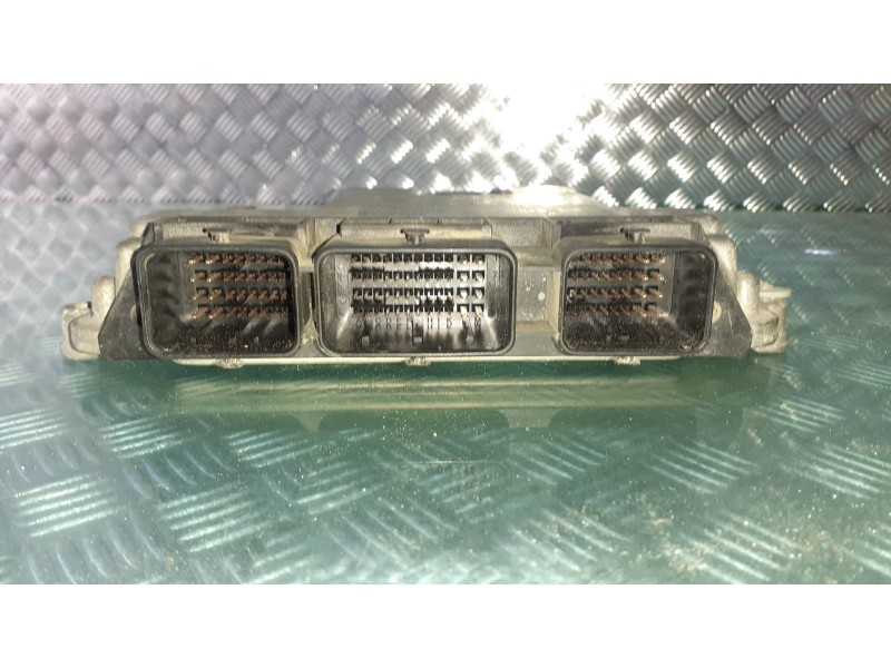 Recambio de centralita motor uce para ford focus berlina (cap) ambiente (d) referencia OEM IAM 5M5112A650LB 0281012486 BOSCH