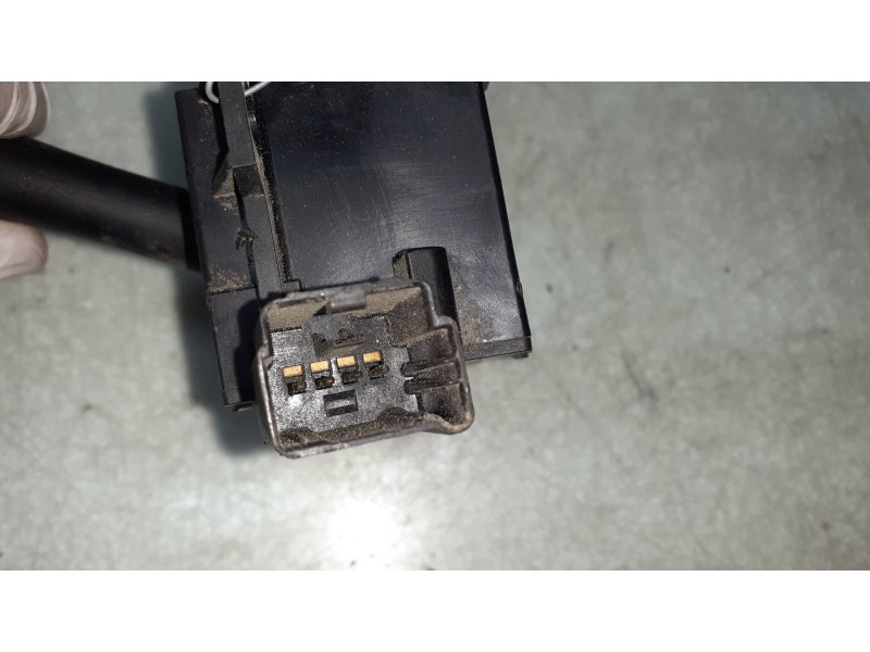 Recambio de mando limpia para chrysler voyager (rg) 2.5 crd cat referencia OEM IAM 04685711A  CONECTOR 4 PINES