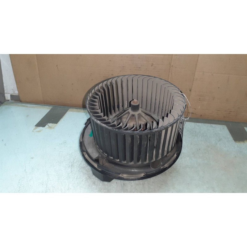 Recambio de ventilador calefaccion para volkswagen touran (1t1) highline referencia OEM IAM 1K1820015 F983228M CONECTOR 4 PINES