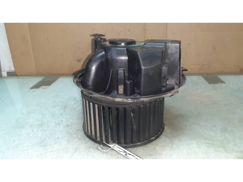 Recambio de ventilador calefaccion para volkswagen touran (1t1) highline referencia OEM IAM 1K1820015 F983228M CONECTOR 4 PINES