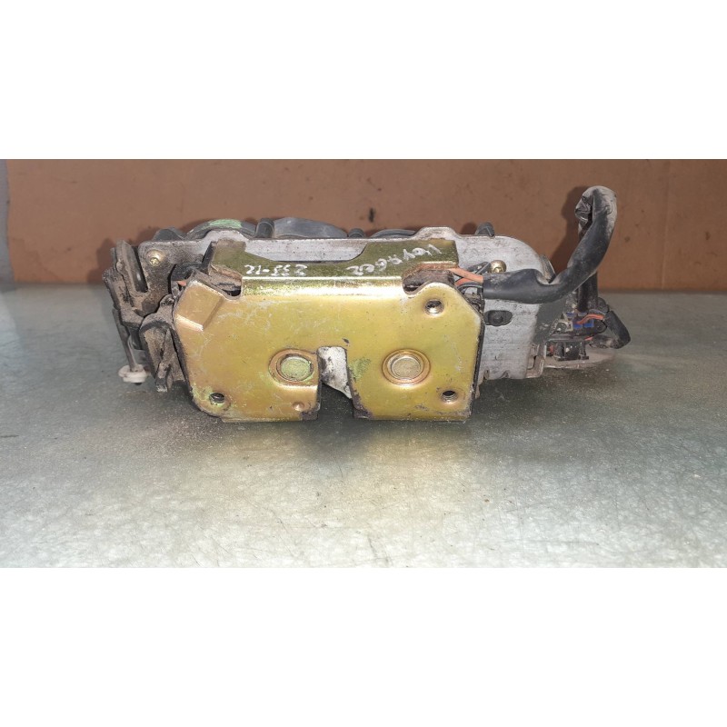 Recambio de cerradura maletero / porton para chrysler voyager (rg) 2.8 crd lx grand voyager referencia OEM IAM   