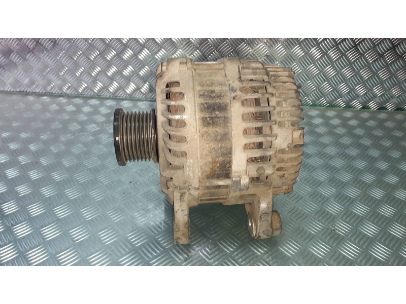 Recambio de alternador para nissan x-trail (t31) se referencia OEM IAM 9241  