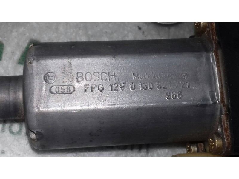 Recambio de motor elevalunas trasero izquierdo para renault megane i classic (la0) 1.9 d europa referencia OEM IAM 0130821721  2