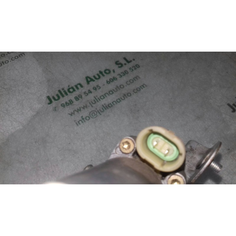 Recambio de motor elevalunas trasero izquierdo para renault megane i classic (la0) 1.9 d europa referencia OEM IAM 0130821721  2