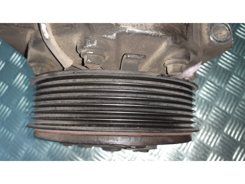 Recambio de compresor aire acondicionado para nissan x-trail (t31) se referencia OEM IAM Z0005306B DCS171C VALEO