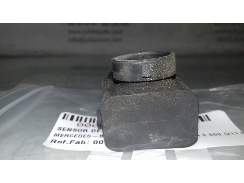 Recambio de sensor de aparcamiento para mercedes-benz clase e (w211) berlina e 500 (211.070) referencia OEM IAM 0015427418 02630