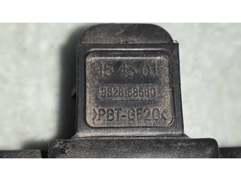 Recambio de bobina encendido para peugeot 206 berlina xt referencia OEM IAM 9626158580  