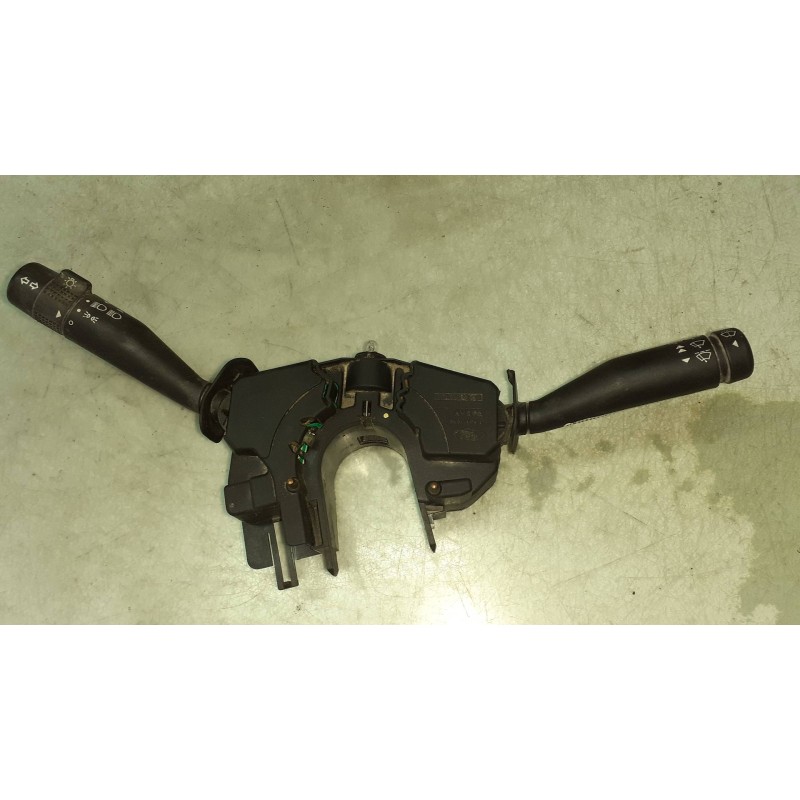 Recambio de mando luces para ford escort berl./turnier atlanta berlina referencia OEM IAM 95AG11K665CA  