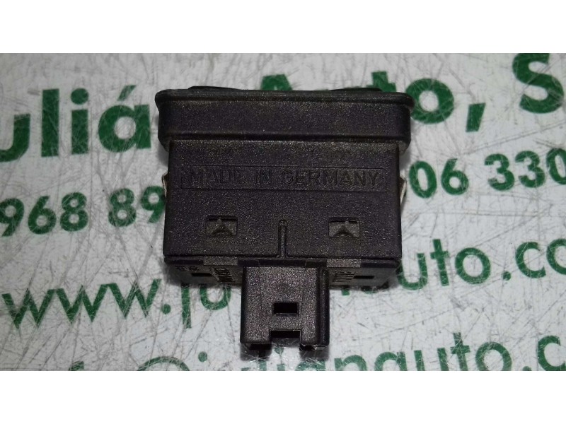 Recambio de mando elevalunas delantero derecho para bmw serie 7 (e38) referencia OEM IAM 8352148  