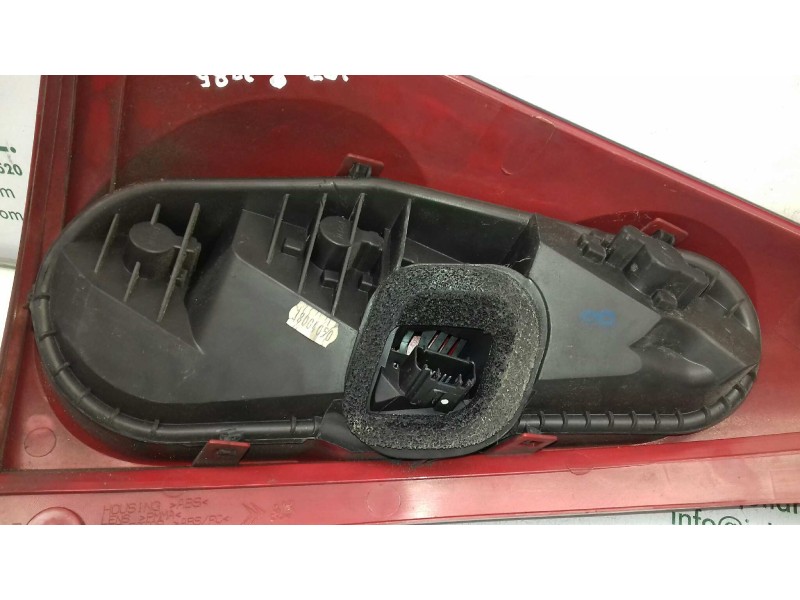 Recambio de piloto trasero derecho para peugeot 107 urban referencia OEM IAM 815500H040  