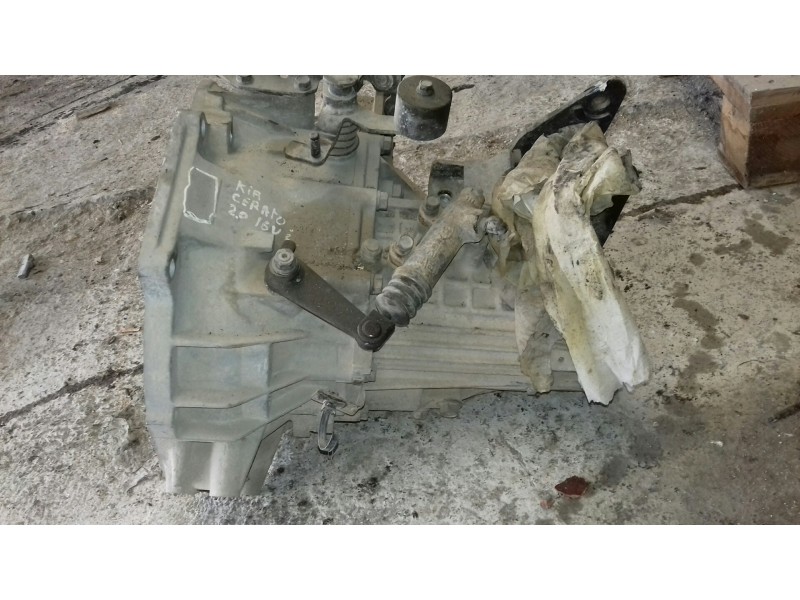 Recambio de caja cambios para kia cerato 2.0 ex crdi familiar (5-ptas.) referencia OEM IAM J52073  