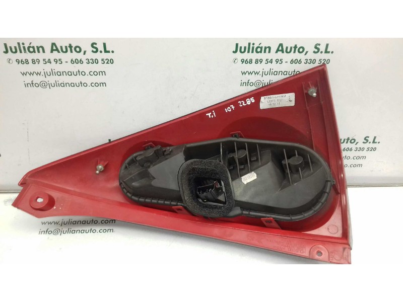 Recambio de piloto trasero izquierdo para peugeot 107 urban referencia OEM IAM 815600H040  