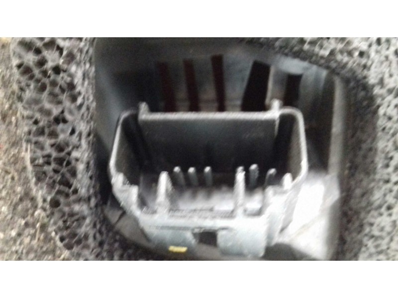 Recambio de piloto trasero izquierdo para peugeot 107 urban referencia OEM IAM 815600H040  