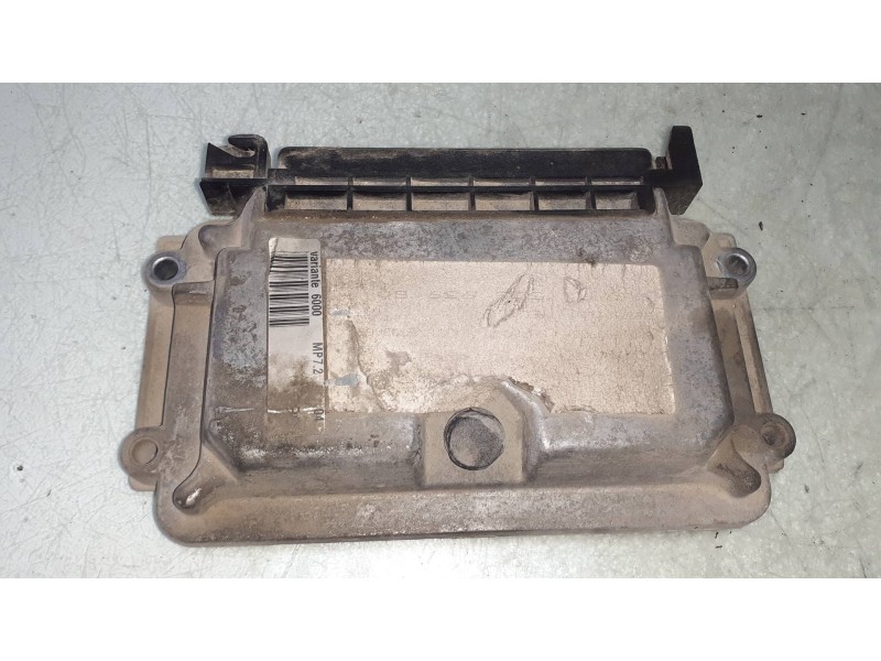 Recambio de centralita motor uce para peugeot 206 berlina xt referencia OEM IAM 0261206216 9632693980 BOSCH