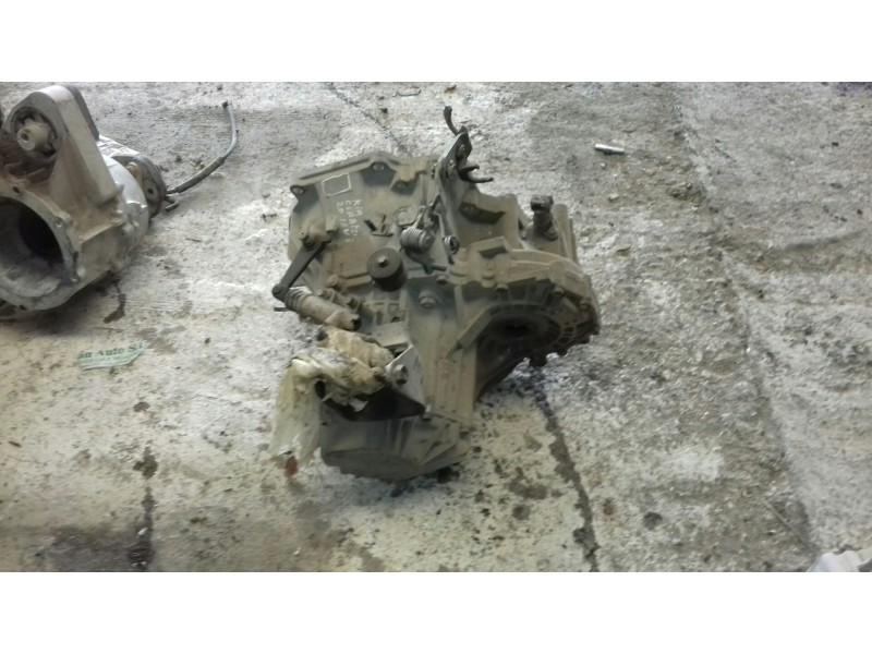 Recambio de caja cambios para kia cerato 2.0 ex crdi familiar (5-ptas.) referencia OEM IAM J52073  