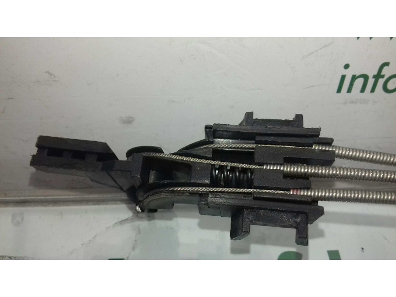 Recambio de retrovisor derecho para seat cordoba berlina (6k2) stella referencia OEM IAM 856008  MANUAL