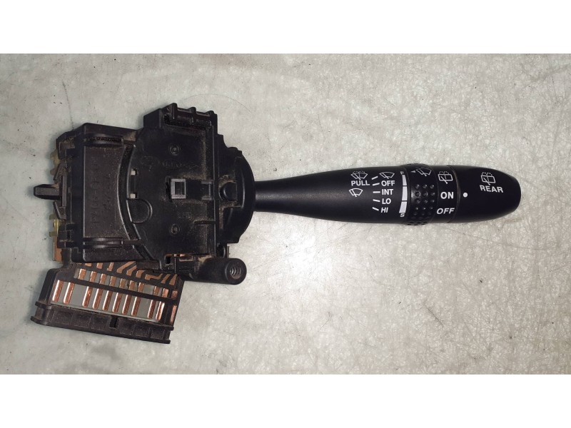 Recambio de mando limpia para kia rio 1.4 active referencia OEM IAM 75733A KAJBWP05 CONECTOR 10 PINES